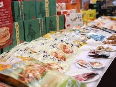 洪湖莲藕进京，C位发布品牌价值！